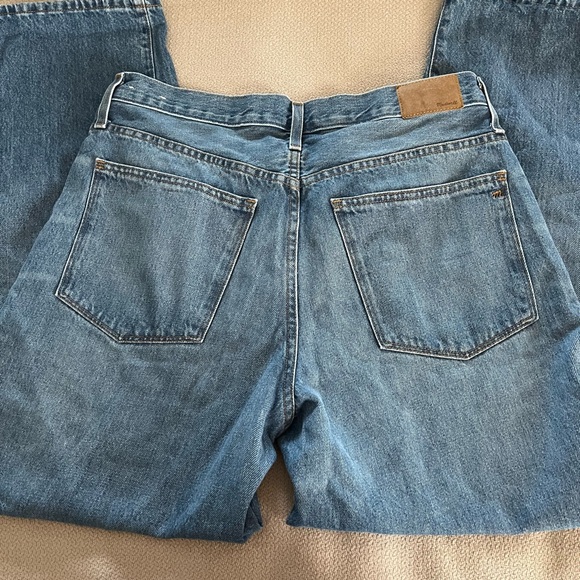 Women’s Slouchy Blue Jeans - Picture 3 of 3